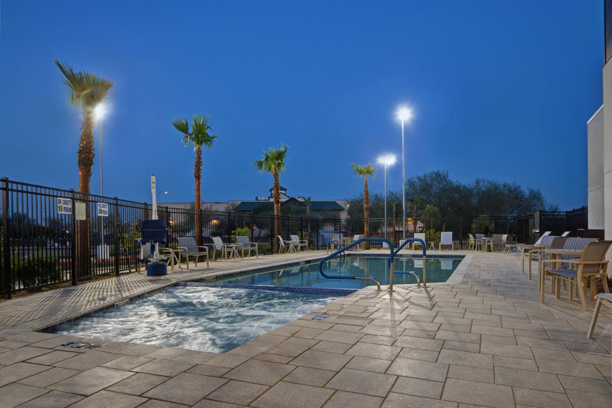 Towneplace Suites By Marriott Phoenix Glendale Sports & Entertainment District المظهر الخارجي الصورة